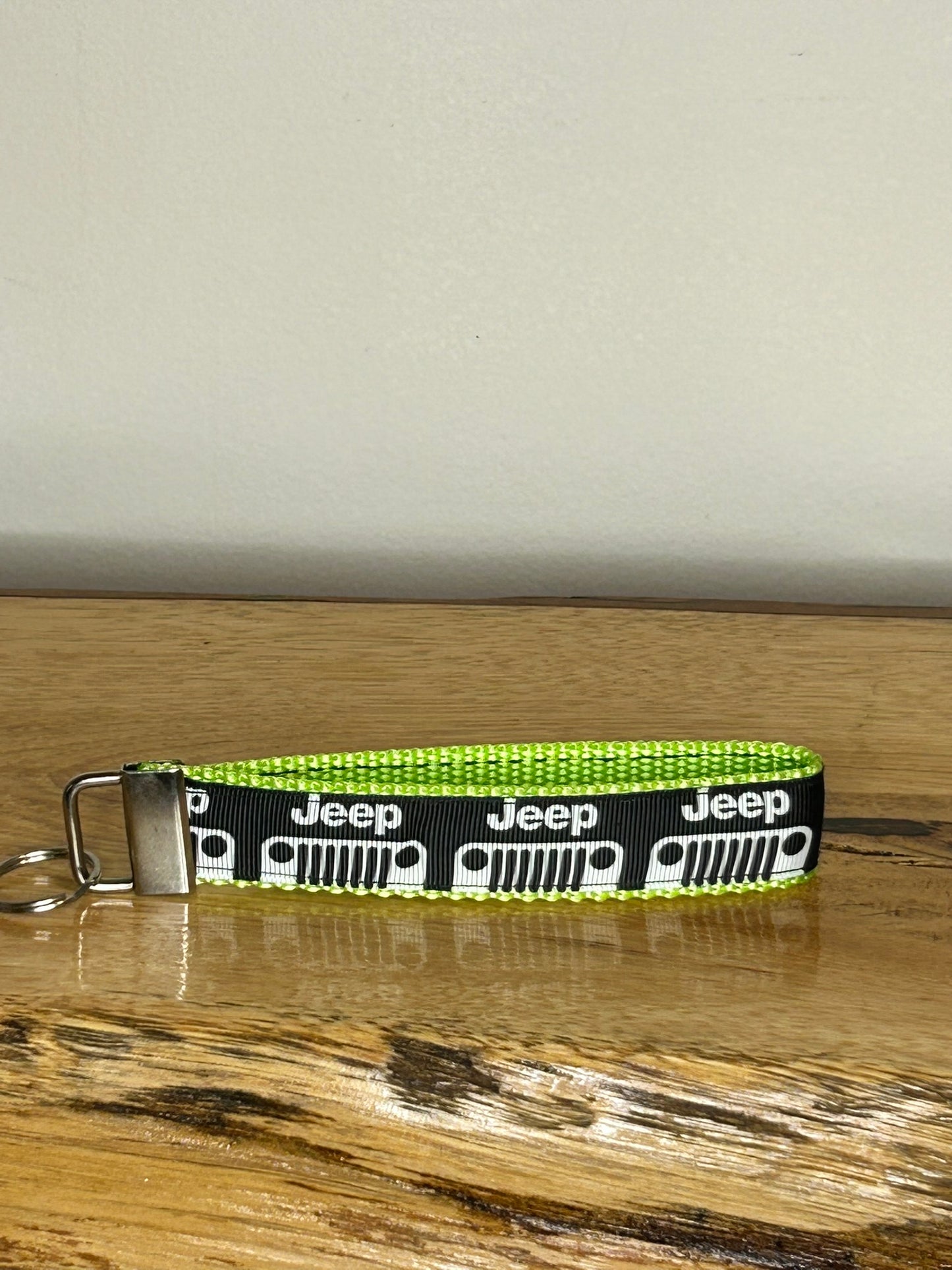 Beep Beep Keychain / Handle