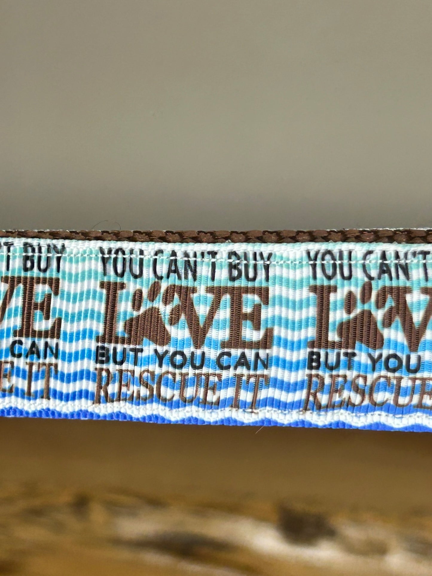 You can't buy love Keychain / Handle