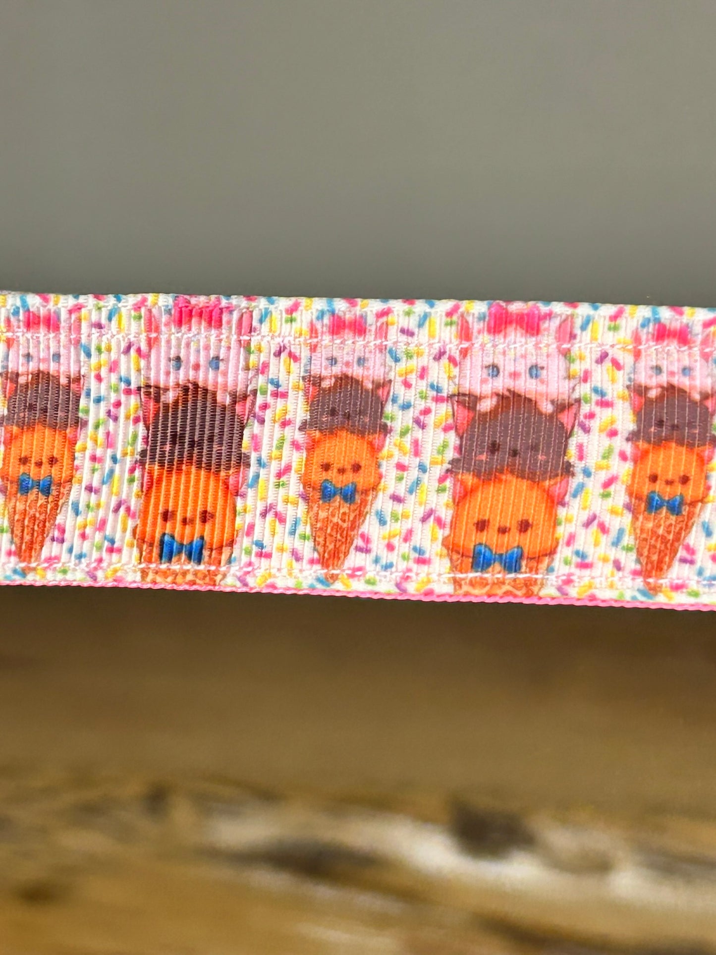 Kitty Cones Keychain / Handle