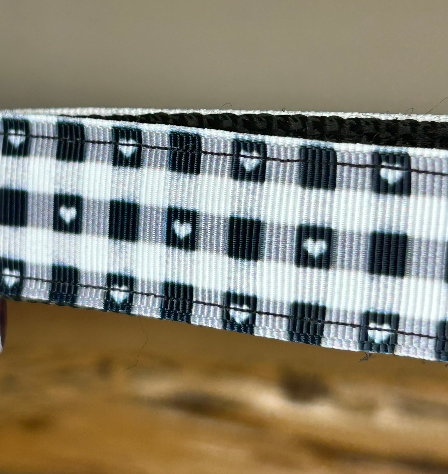 Black Heart Checks Keychain / Handle