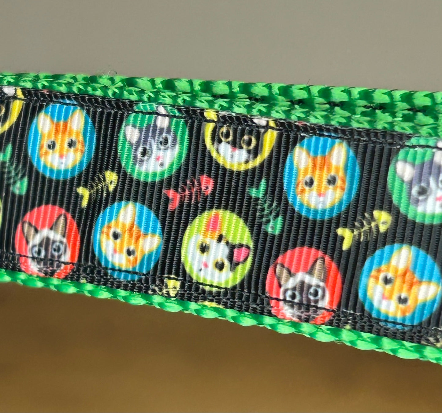 Kitty Bubbles Keychain / Handle