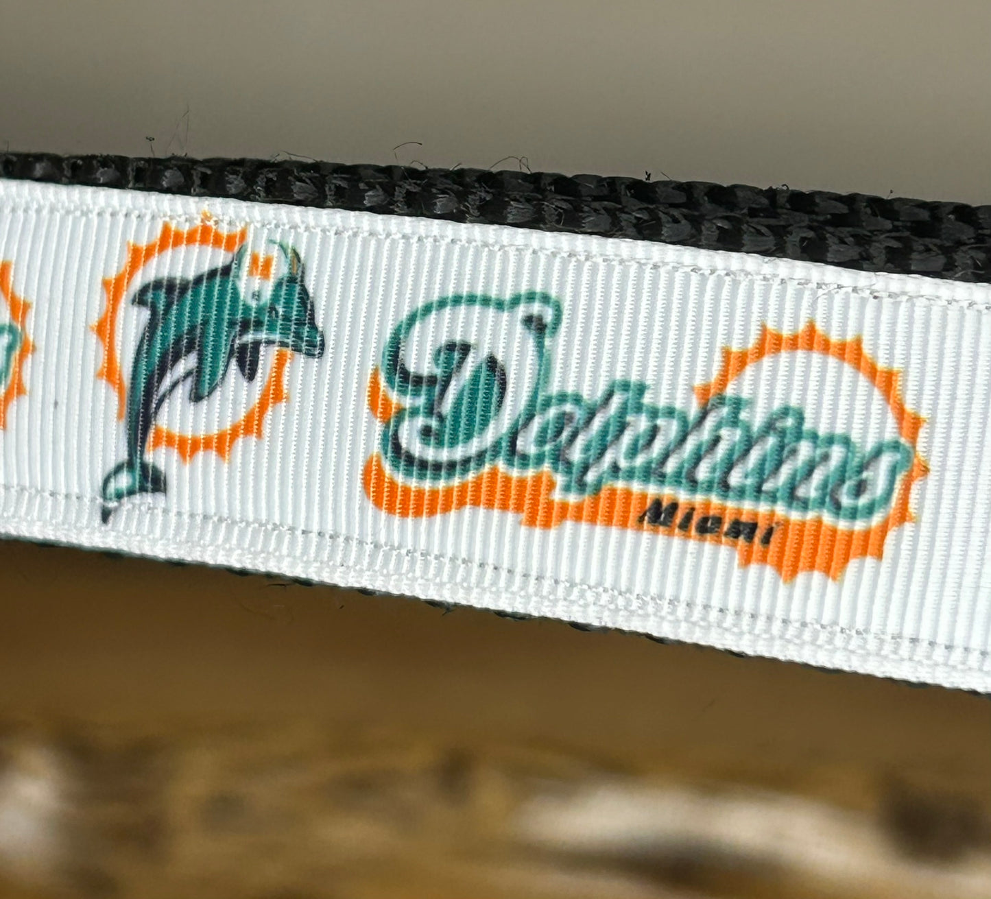 Dolphins Keychain / Handle