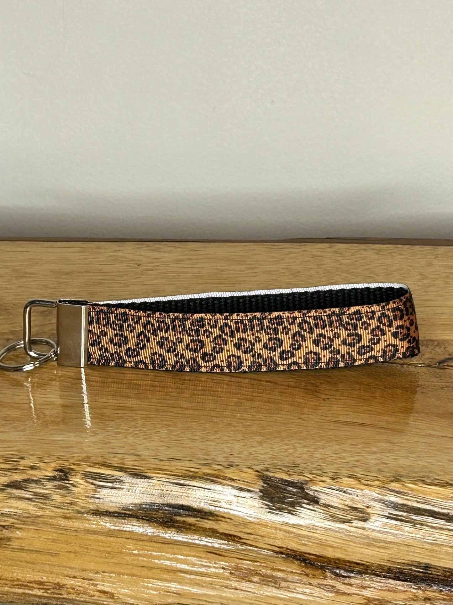 Leopard Keychain / Handle