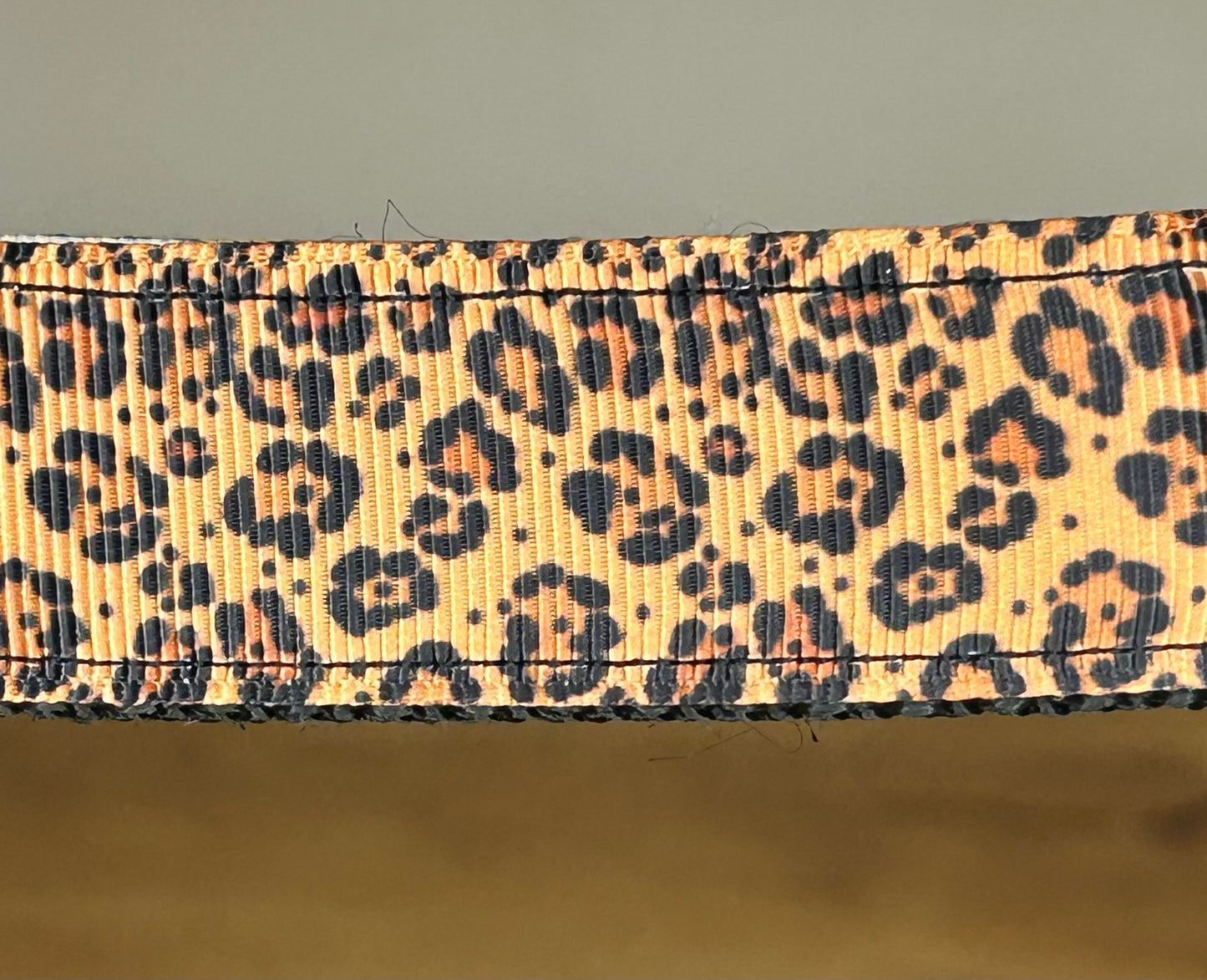 Leopard Keychain / Handle