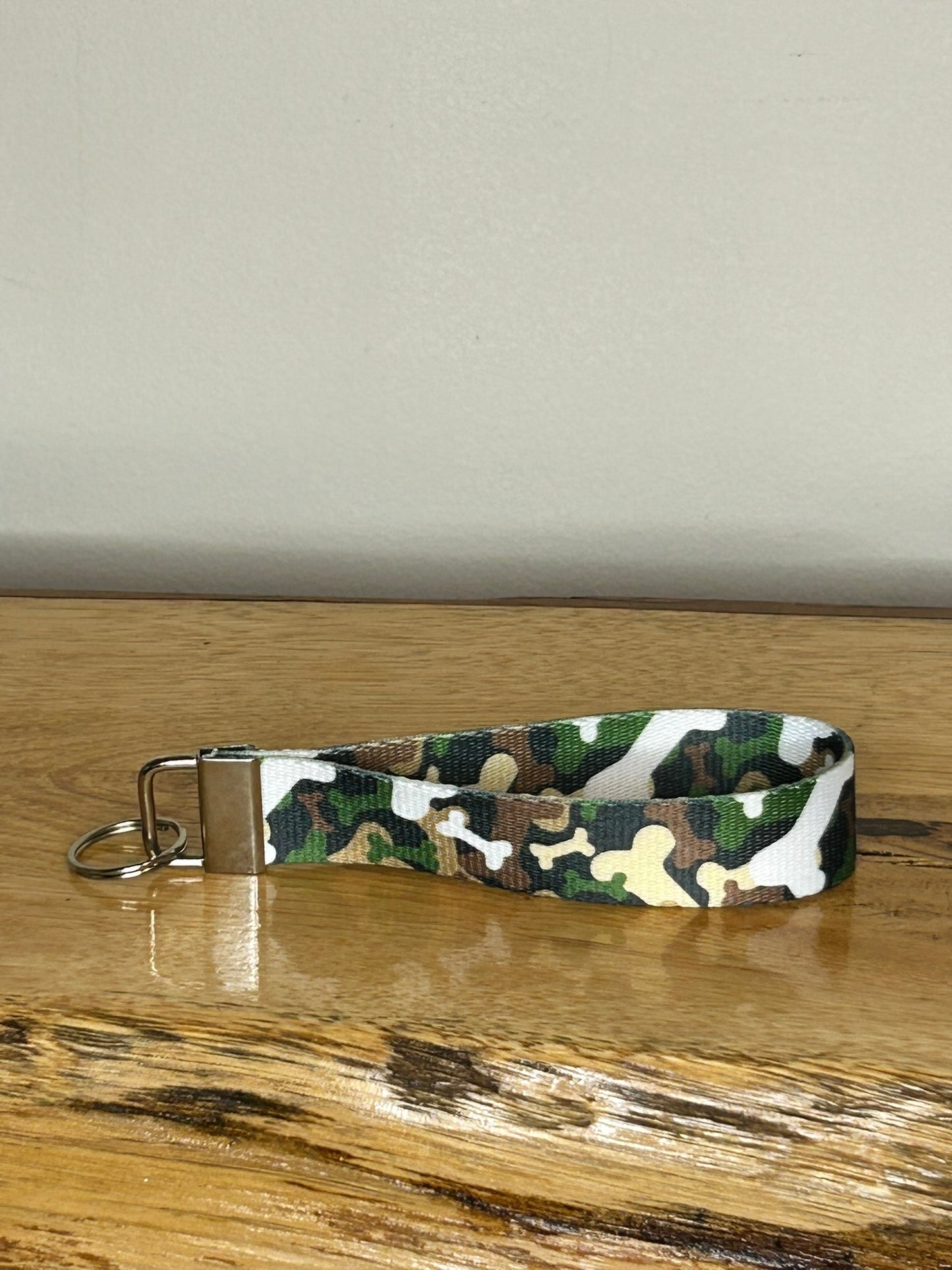 Camo Bones Keychain / Handle