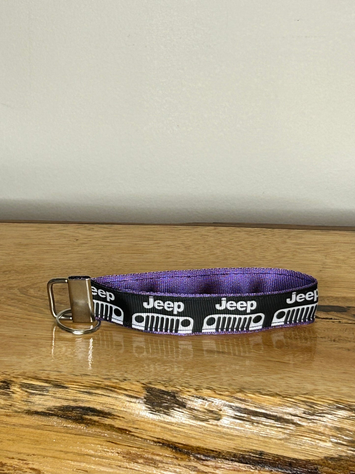 Beep Beep Keychain / Handle