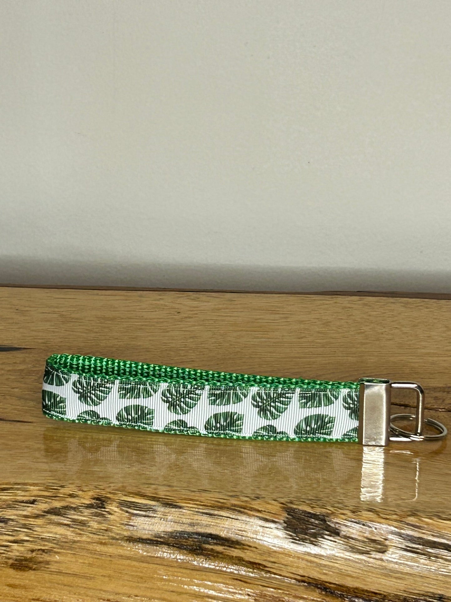 Palms Keychain / Handle