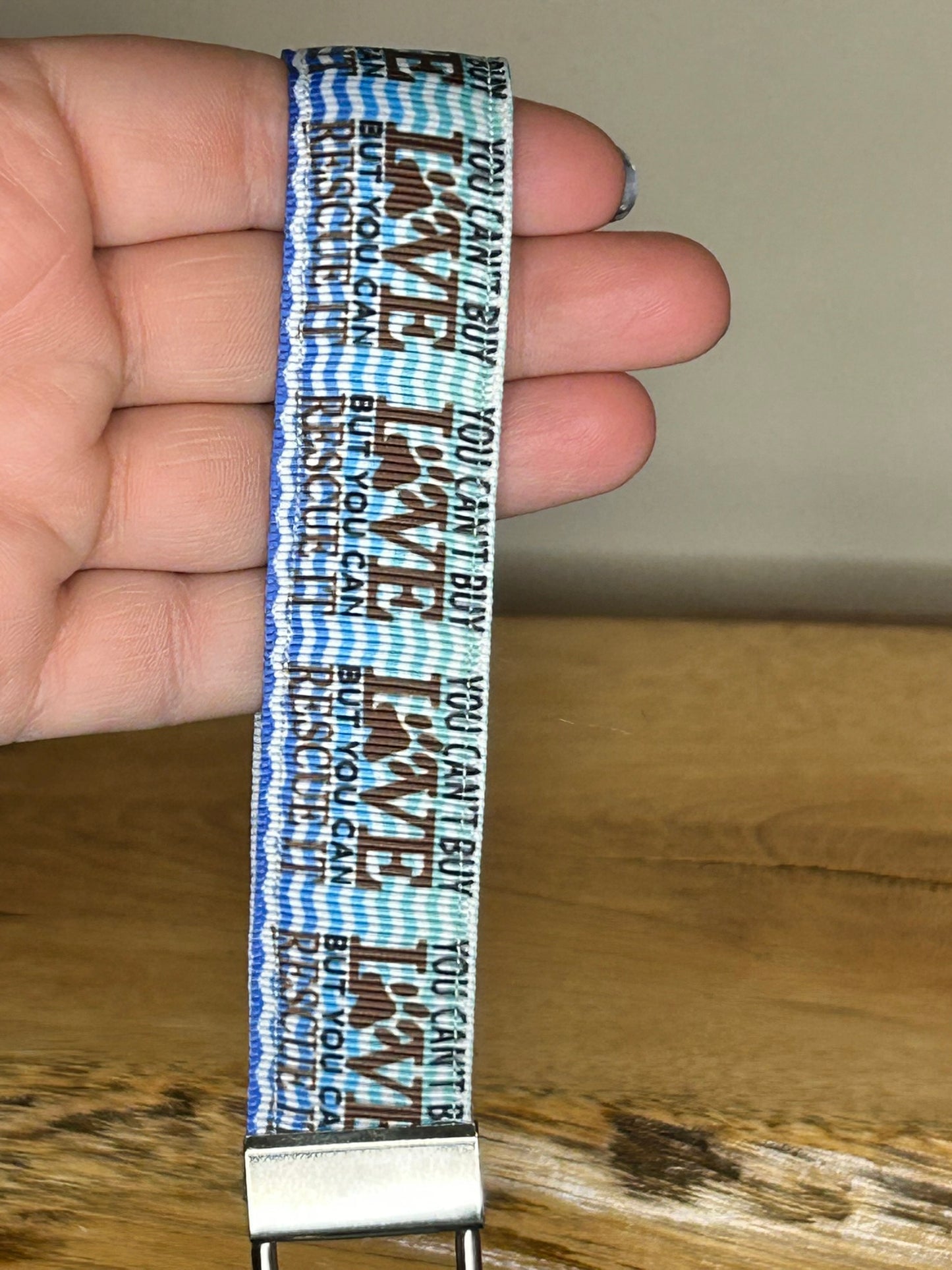 You can't buy love Keychain / Handle