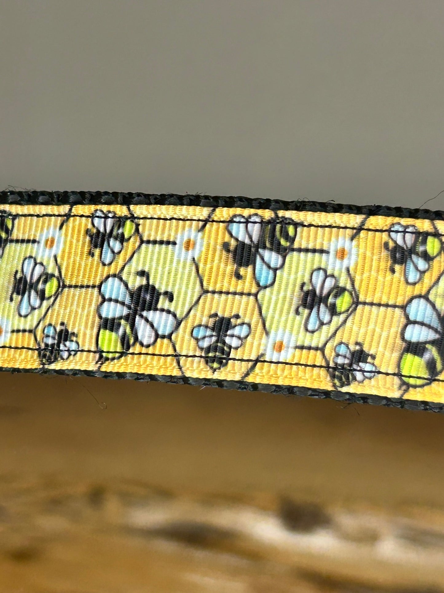 Bees Keychain / Handle