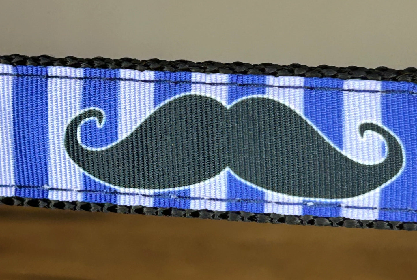 Mustache you a question Keychain / Handle