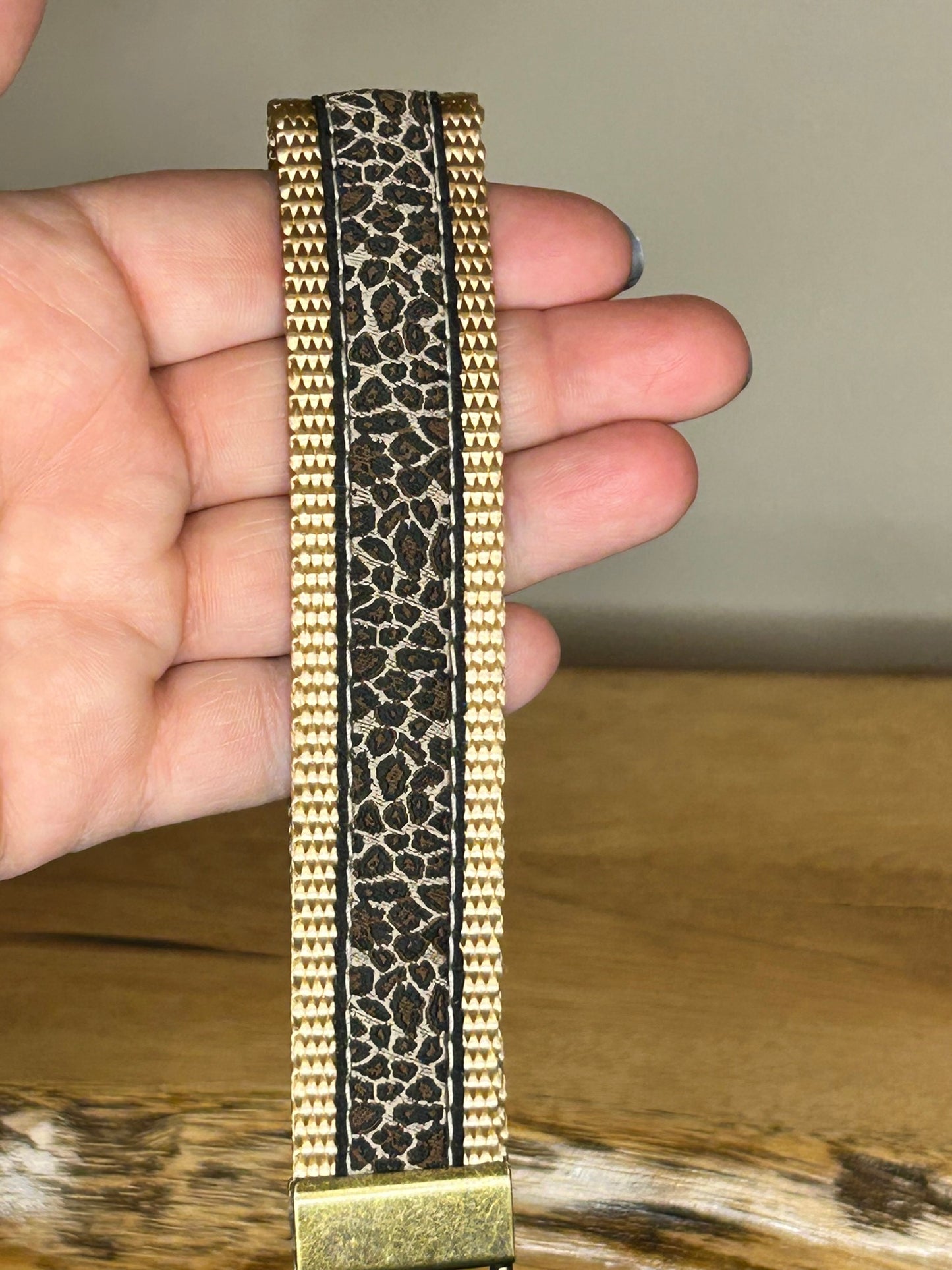 Gold & Leopard Keychain / Handle