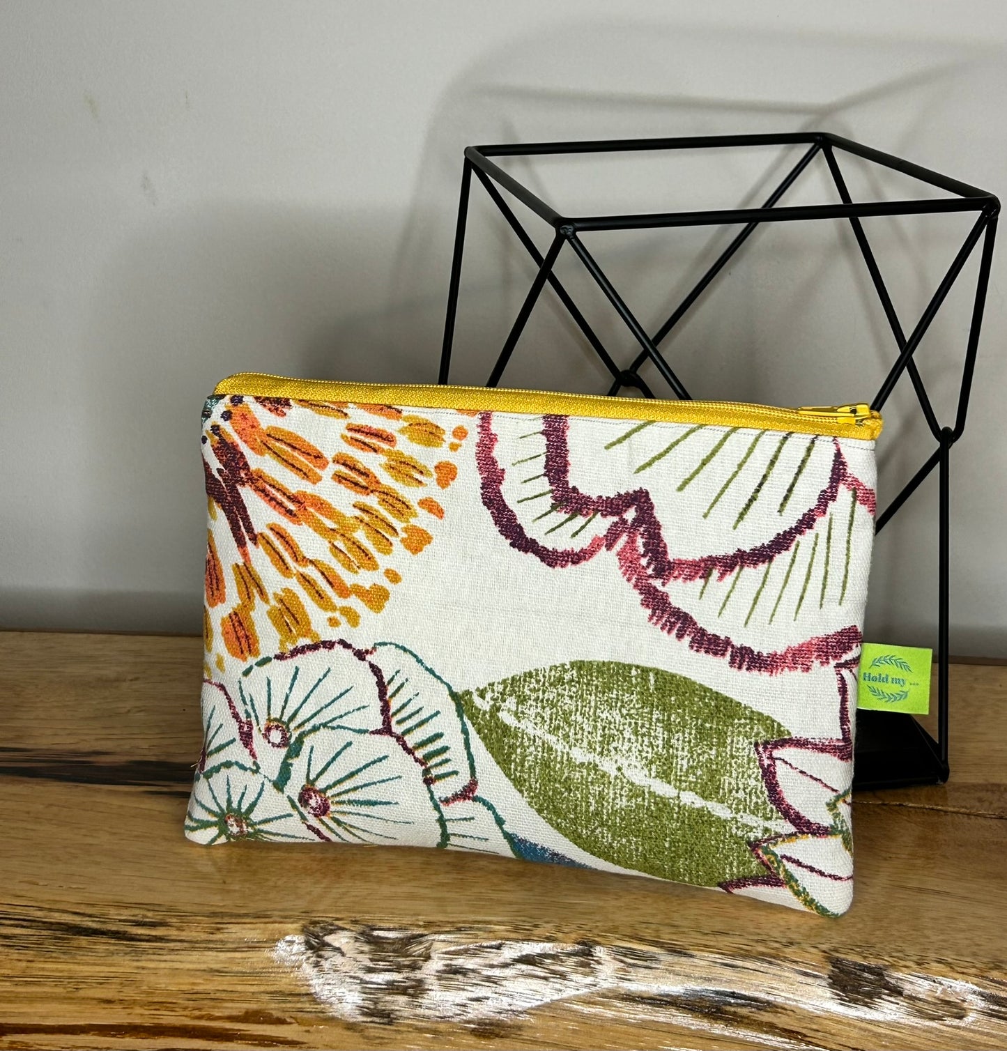 Flat Zippy Pouch - Fun Floral